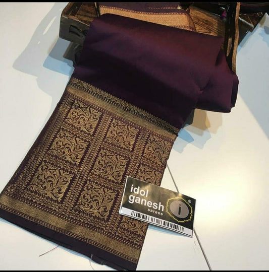 Stunning Wine Soft Silk Saree With Lassitude Blouse Piece