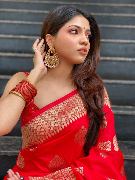 red Pure Kanjivaram Silk Saree Soft Design With Blouse Piece