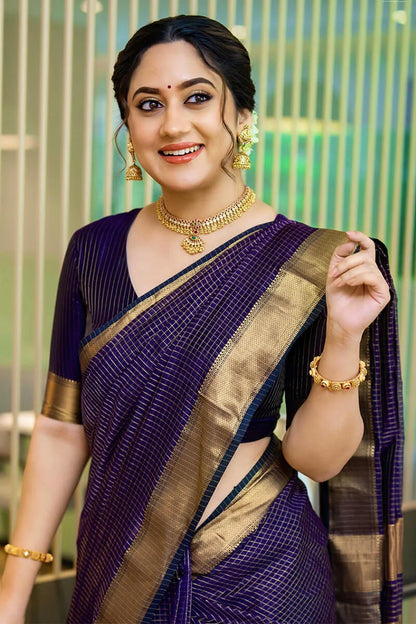 Adoring Navy Blue Soft Silk Saree With Delightful Blouse Piece