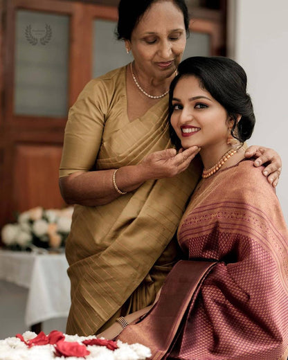 Beauteous Maroon Soft Silk Saree With Demure Blouse Piece