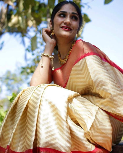 Beauteous Beige Soft Banarasi Silk Saree With Flaunt Blouse Piece