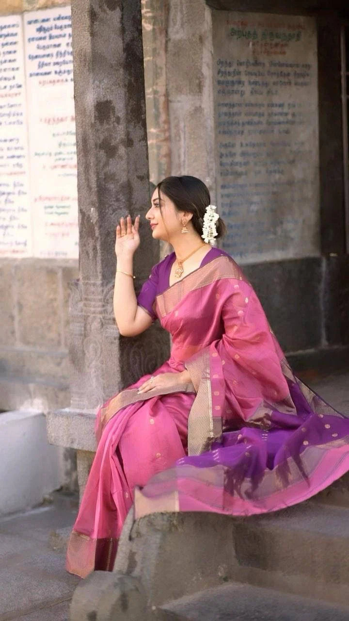 Angelic Lavender Soft Silk Saree With Scrupulous Blouse Piece
